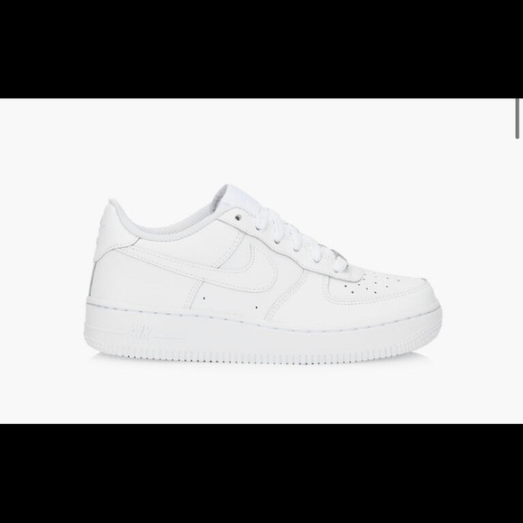 Air Force 1 shoes - Picture 1 of 5